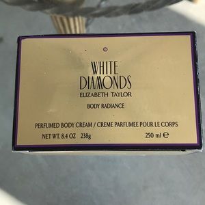 Elizabeth Taylor’s White Diamond cream